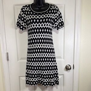J.O.A. Black and White Patterned Sweater Mini Dress Size Small